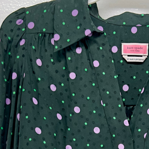 KATE SPADE Pine Forest Green Polka POP DOTS Preppy WOMENS XS Silk Blend PREP Top - Picture 4 of 8